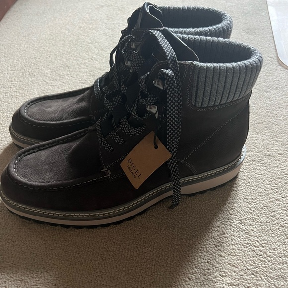 Digel Boots from Harry Rosen - Picture 1 of 2